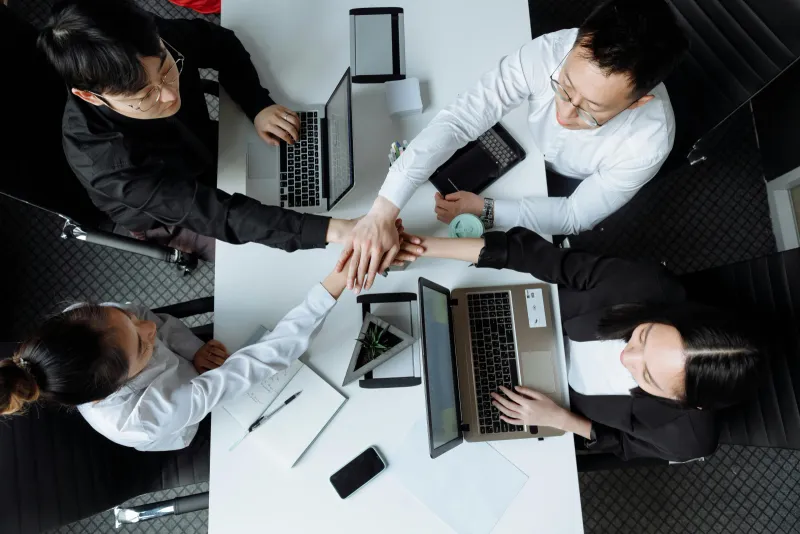 Forwwward Solutions Team